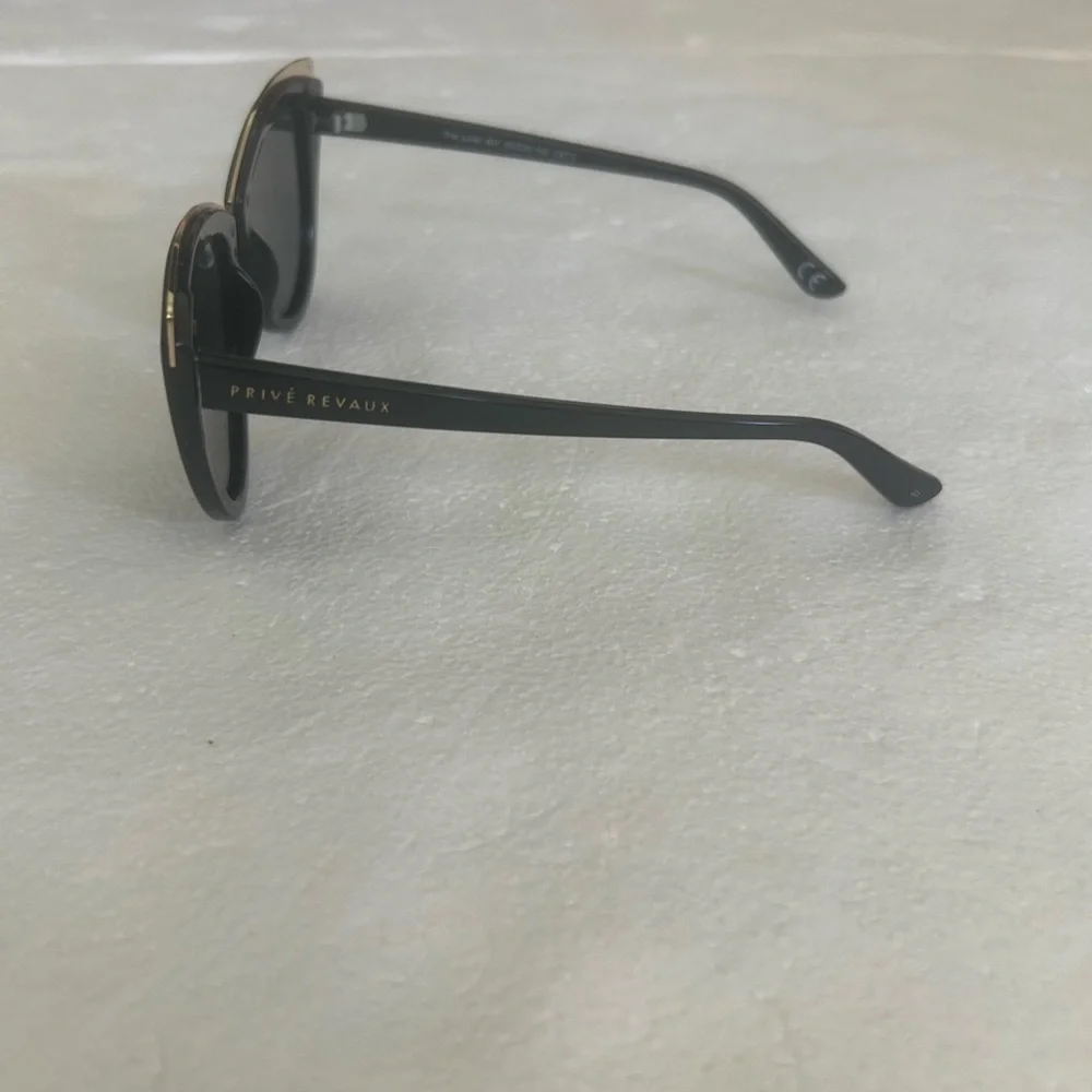 Prive Revaux Juliette sunglasses black with gold trim cat eye polarized
